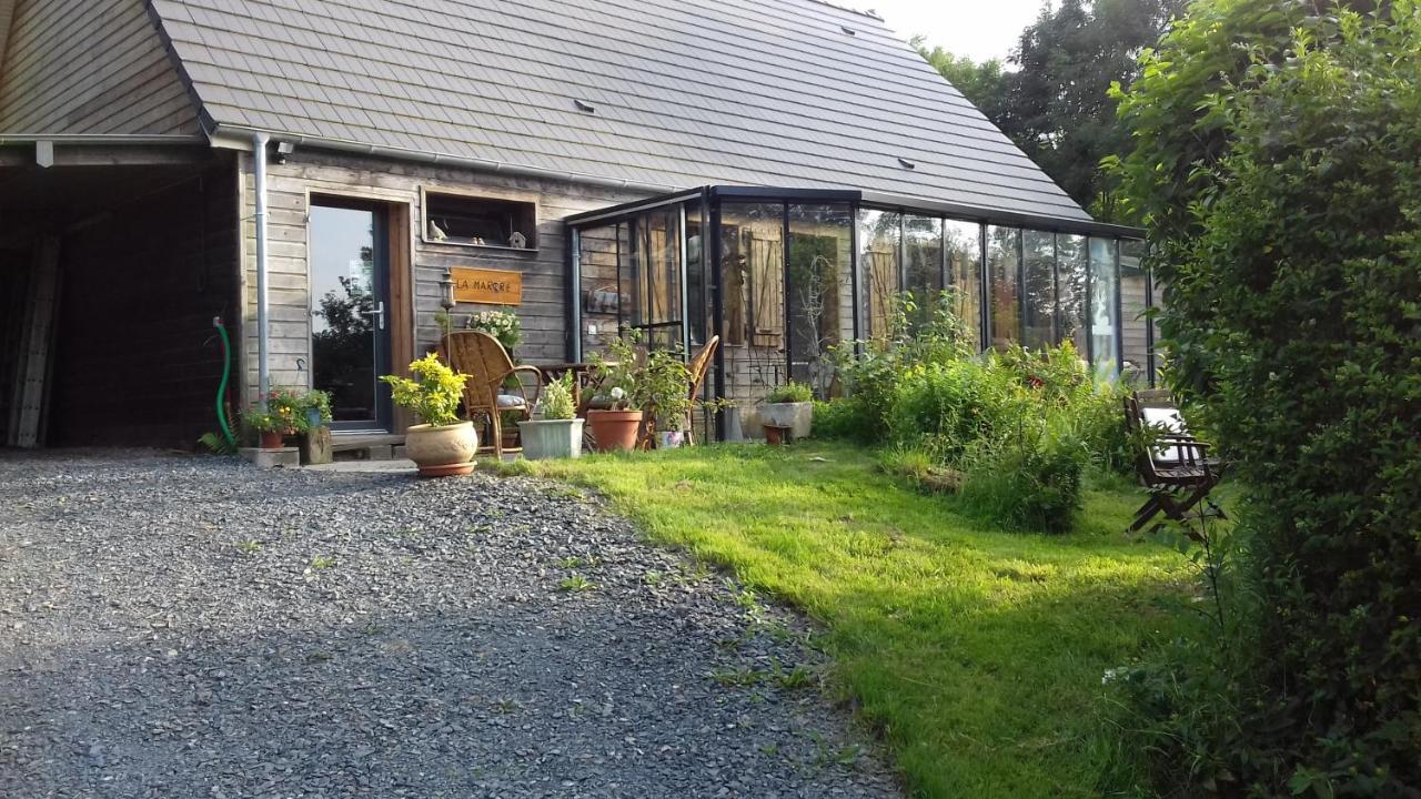 Bed and Breakfast La Martre Saint-Sylvestre-de-Cormeilles Exterior foto